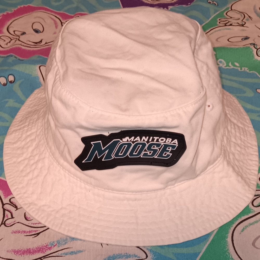 Y2K Manitoba Moose Vintage Bucket Hat Fishing Cap